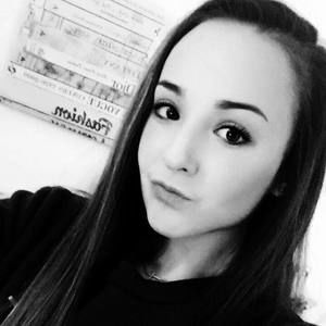 Meet your Posher, Lexie